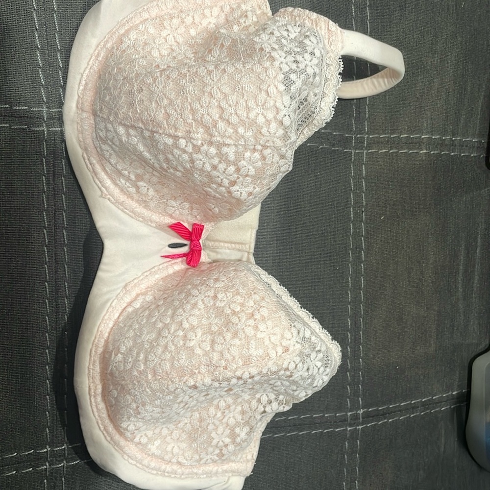 Victoria Secret 34D Body by Victoria Lined Demi